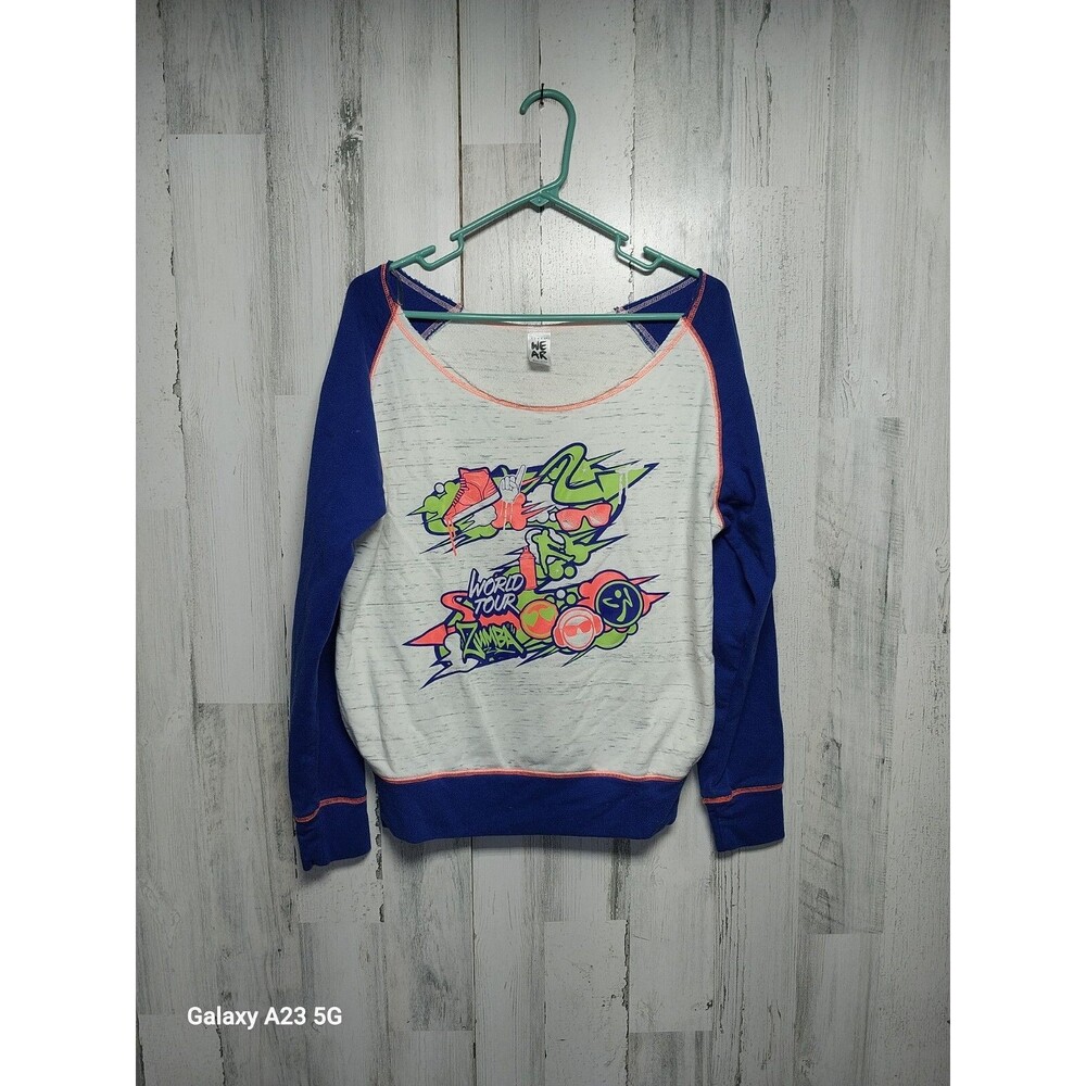 Zumba Wear Women's Medium Raglan Sleeve Sweatshirt